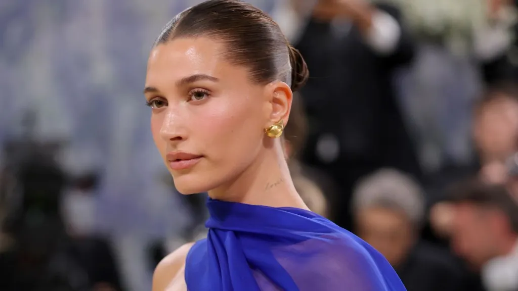 Hailey Bieber’s Dangerously High Slit Outfit Comes With an Unexpected Reveal