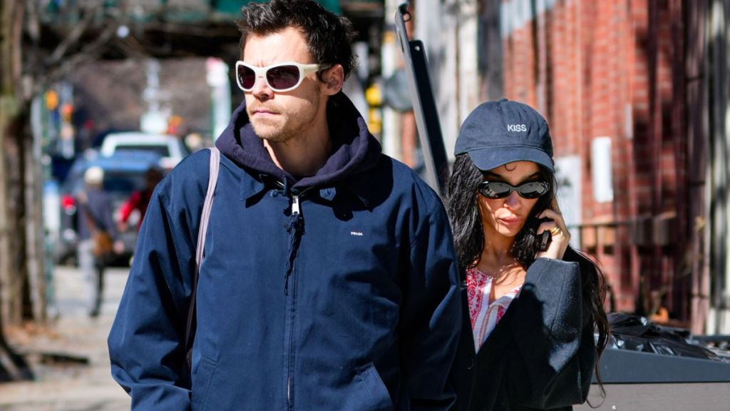 Zoe Kravitz & Harry Styles' Wedding Date Is Closer Than You Think — Source
