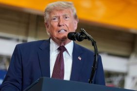 Donald Trump Had 1-Word Reaction to Sydney Sweeney at Jeff Bezos' Wedding