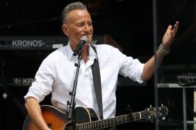 Bruce Springsteen Uses Barack Obama’s Own Words to Introduce His Song