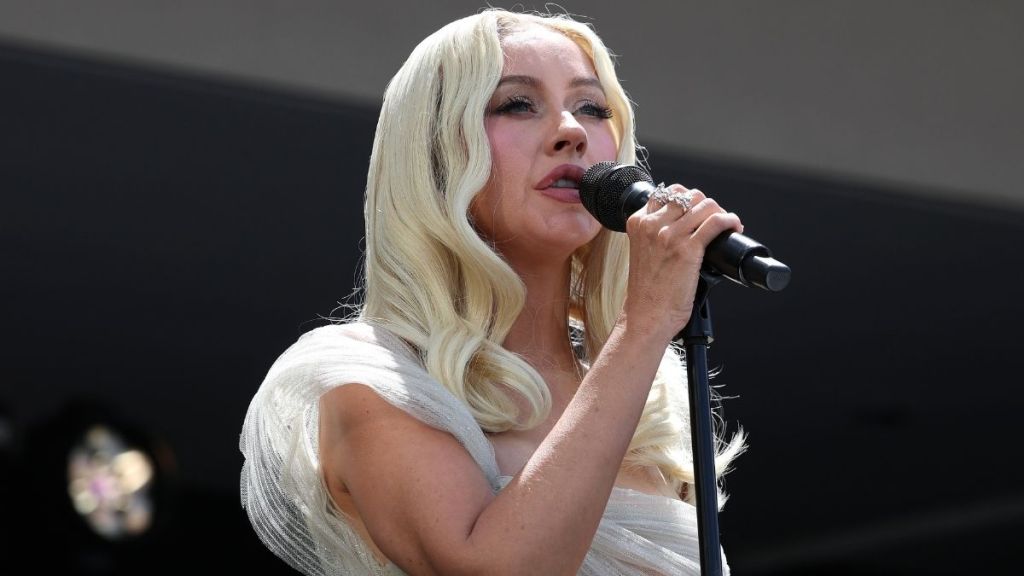 Christina Aguilera’s Sheer Fit Slips Down To Reveal a Backless Cut