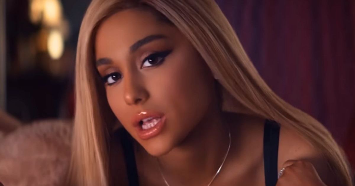 Ariana Grande’s Tour Performance Raises Eyebrows Over Past Marriage — Report - Yahoo image