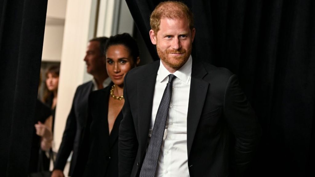 Prince Harry & Meghan Markle Branded 'Troublemakers' for Helping Royals — Expert