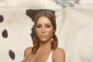Kanye West’s Wife Squeezes Into a Bra That Looks One Size Too Small