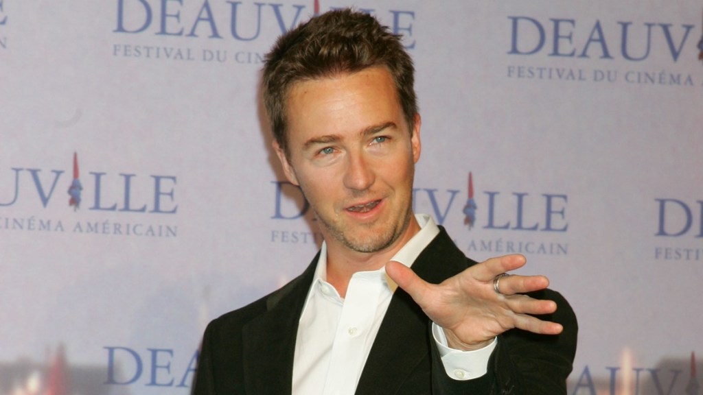 Edward Norton's Mind-Bending Mystery Movie Is Leaving Netflix
