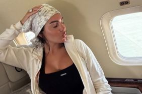 Cristiano Ronaldo's Fiancée Shows Off More Than Just Curves in a Plunging Swimsuit