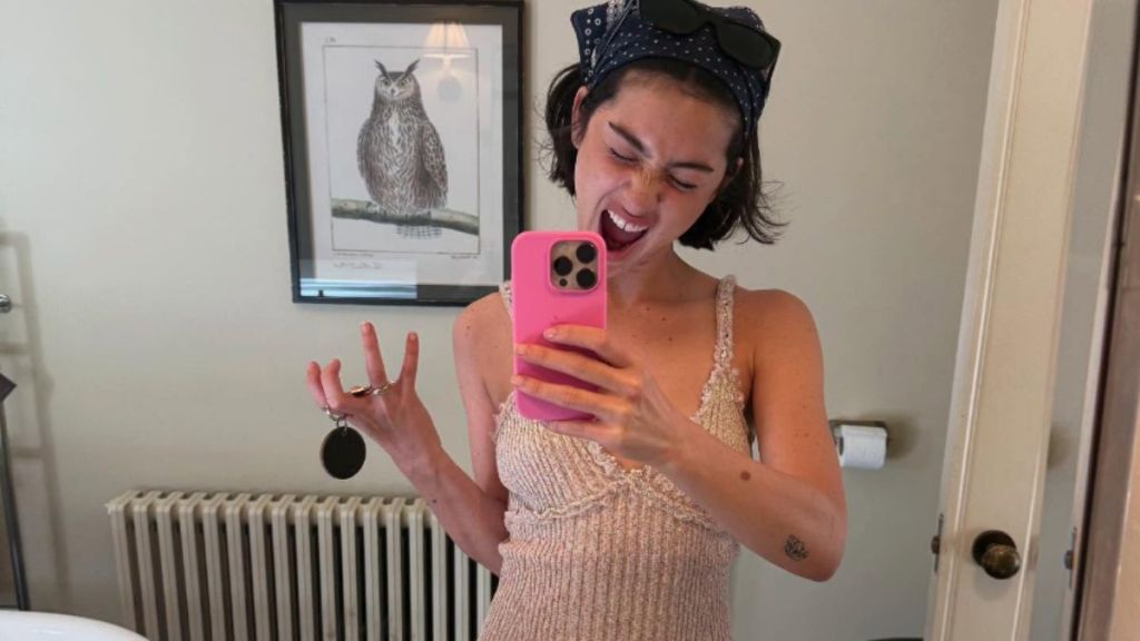 Gracie Abrams’ Dress Leaves Very Little Hidden From the Side
