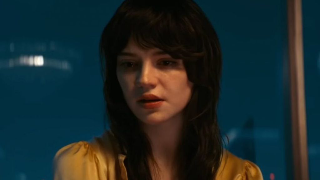 Critics Aren't Liking Drive Director's New Sci-Fi Thriller With Sophie Thatcher