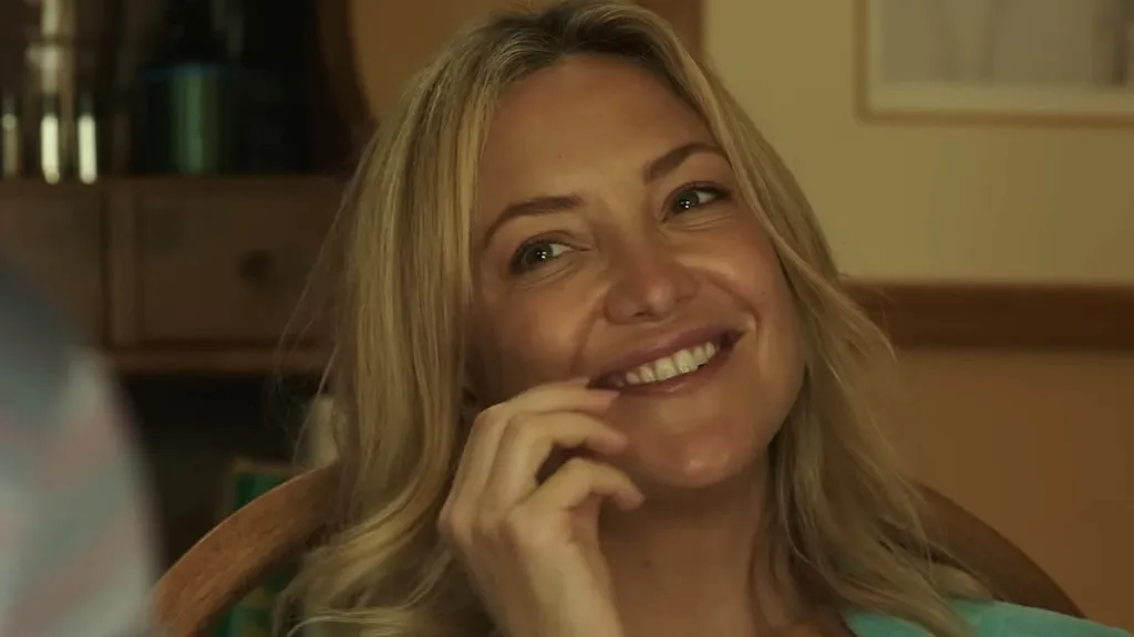 Kate Hudson & Kurt Russell’s Epic Disaster Movie Is Leaving Netflix Soon