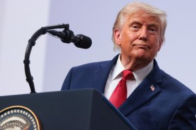 Donald Trump’s Speech Was Interrupted by Man Raising Both Middle Fingers