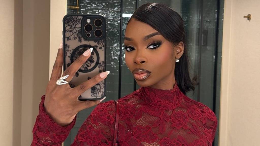 Olandria Carthen Leaves Very Little Covered in Plunging High-Slit Gown