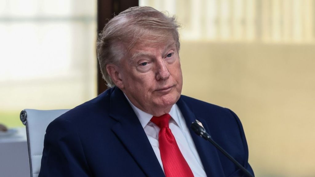 Donald Trump’s Iran Threat Sends Oil Above $82 Before Prices Reverse