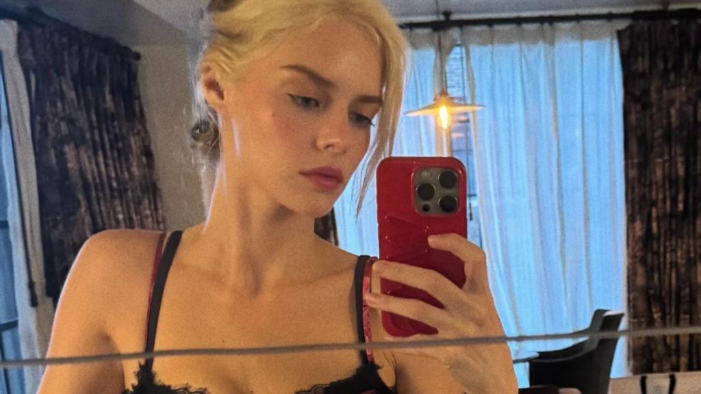 Samara Weaving's Dress Goes Lower Than Most Would Dare