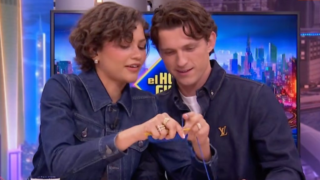 Tom Holland & Zendaya Absolutely Lose It as Muppets Shoot Webs in Viral Video