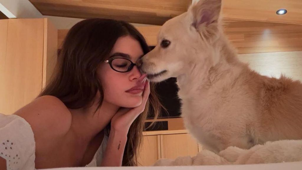 Kaia Gerber Strips Down to a Thong & Bares Toned Legs for Uni Bodycare