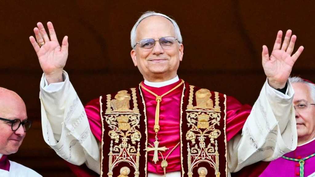 Pope Leo Seemingly Did '6-7' Gesture During Madrid Visit