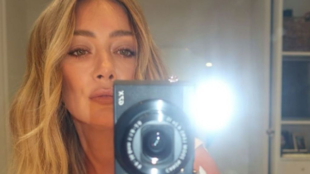 Hilary Duff's Paul Aaron Crystal Top Goes See-Through & Hangs by 2 Strings