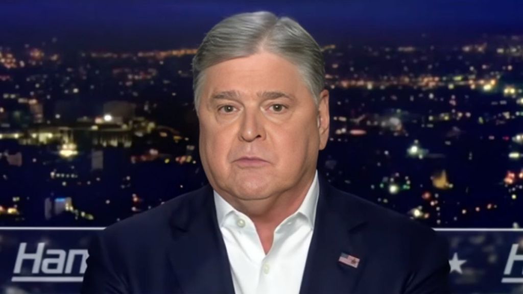 Sean Hannity Explains Puffy Face After Fox News Viewers Raise Concerns