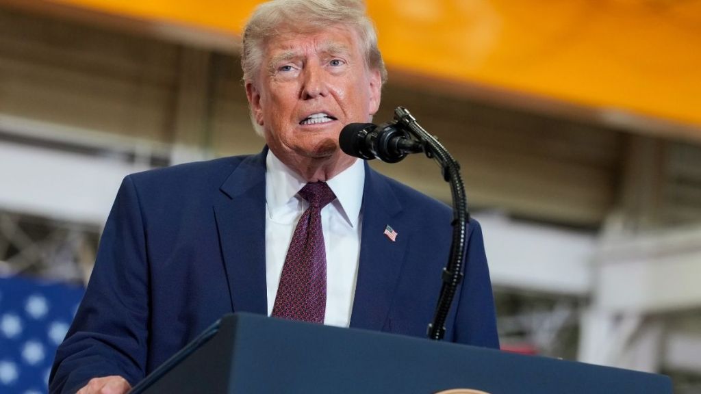 CNN Data Guru Has 4 Words for Donald Trump’s Housing Bill Reversal