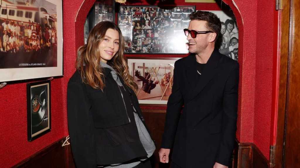 Jessica Biel Shared Her Workout Routine & Husband Justin Timberlake Had Something To Say