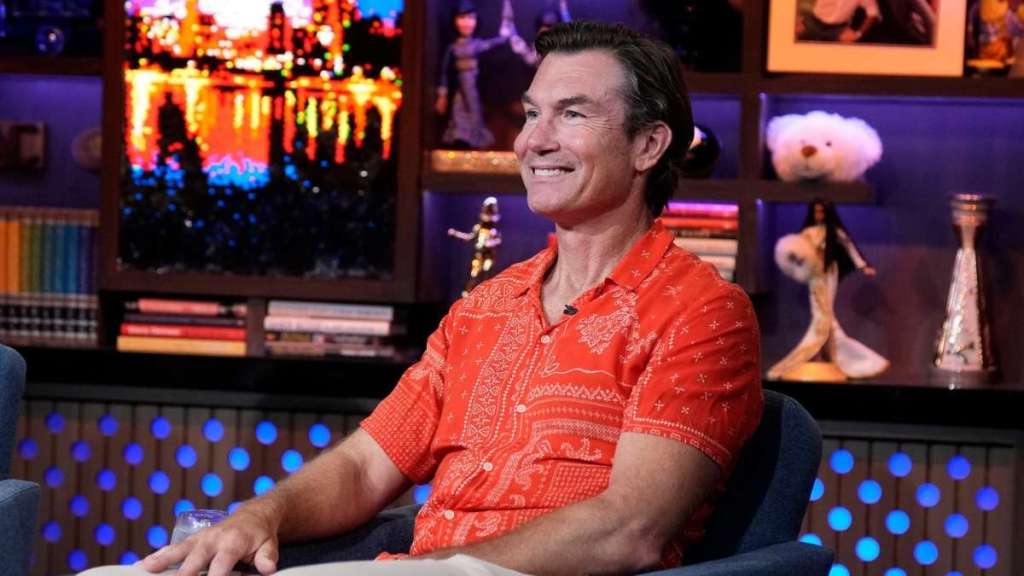 Jerry O'Connell Says Wife Rebecca Romijn's Crystal Deodorant 'Doesn't Work'