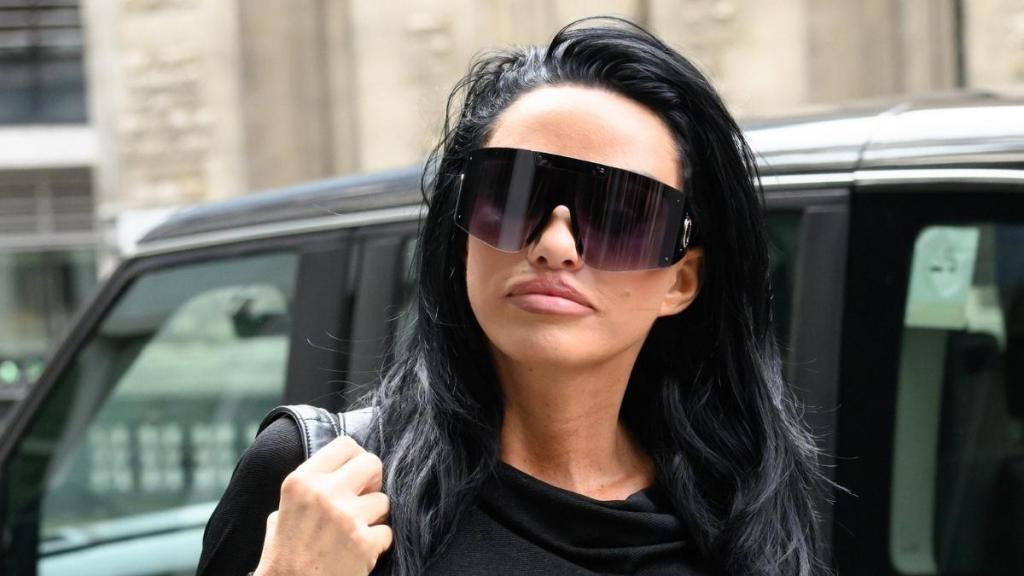 Katie Price Back From Dubai; Reunites With Lee Andrews’ Ex-Wife