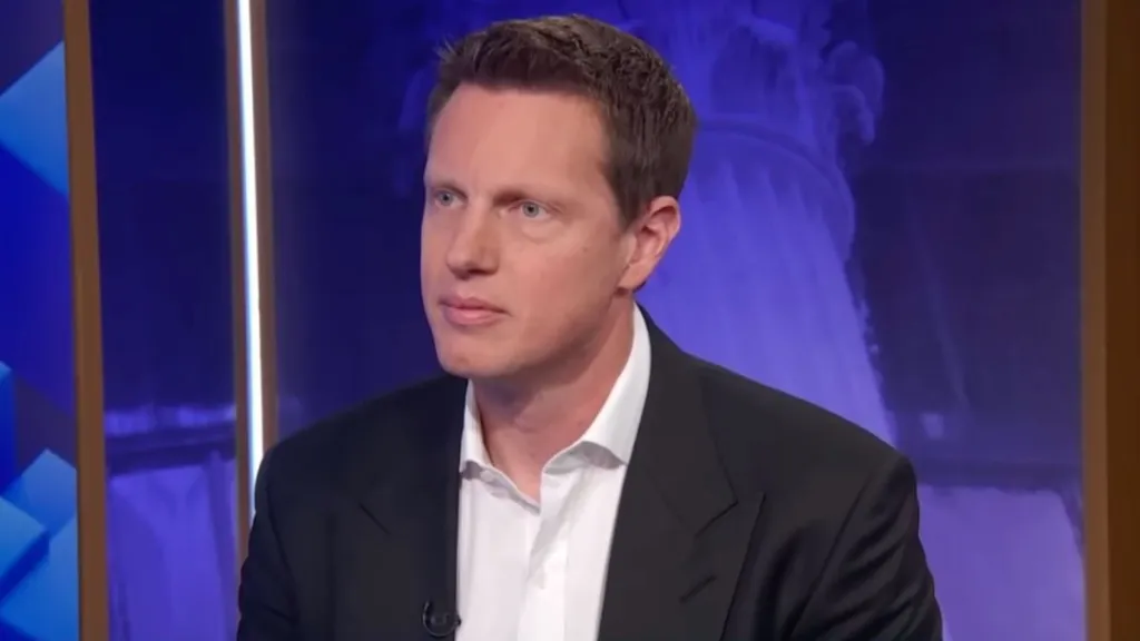 David Ellison Seeks to Reassure 60 Minutes Staff About Show's Future