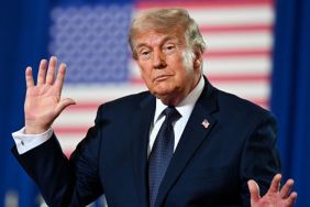 Medical Experts Allege White House Withholding Donald Trump’s Health Data