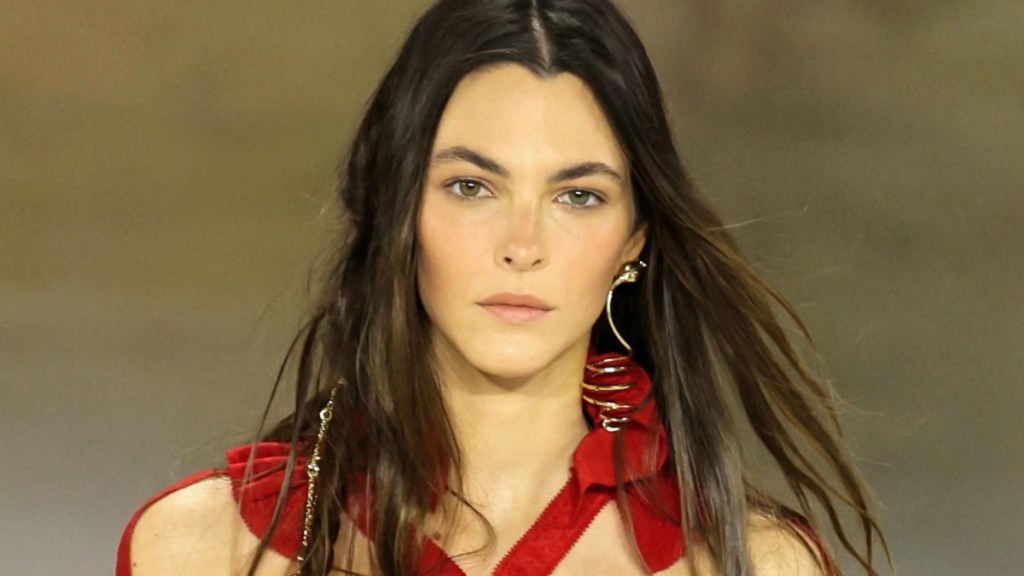 Leonardo Dicaprio’s Girlfriend Goes Pantless in a Photoshoot That’s Hard To Ignore