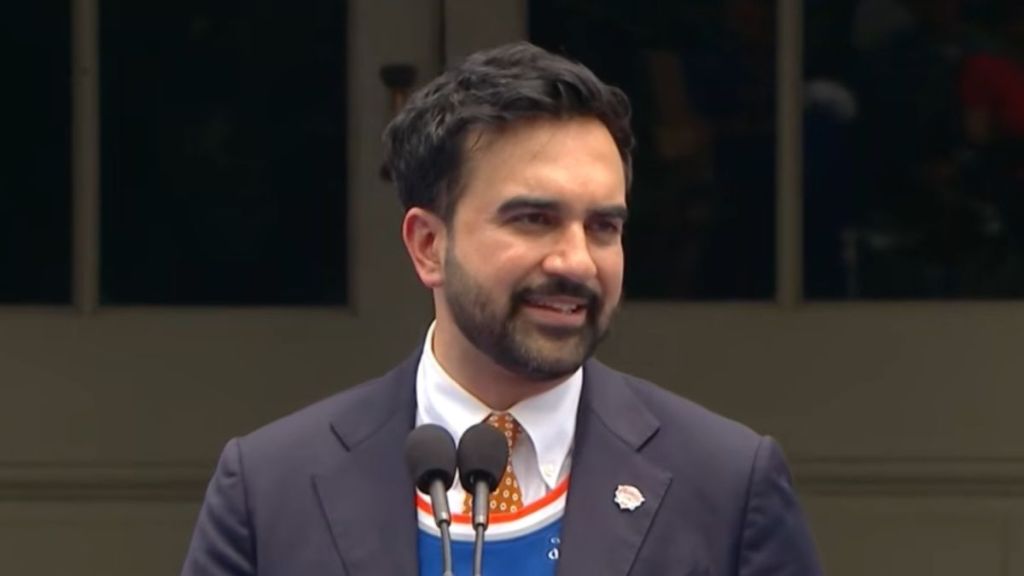 NYC Mayor Zohran Mamdani Honors Knicks With Keys to the City at Parade