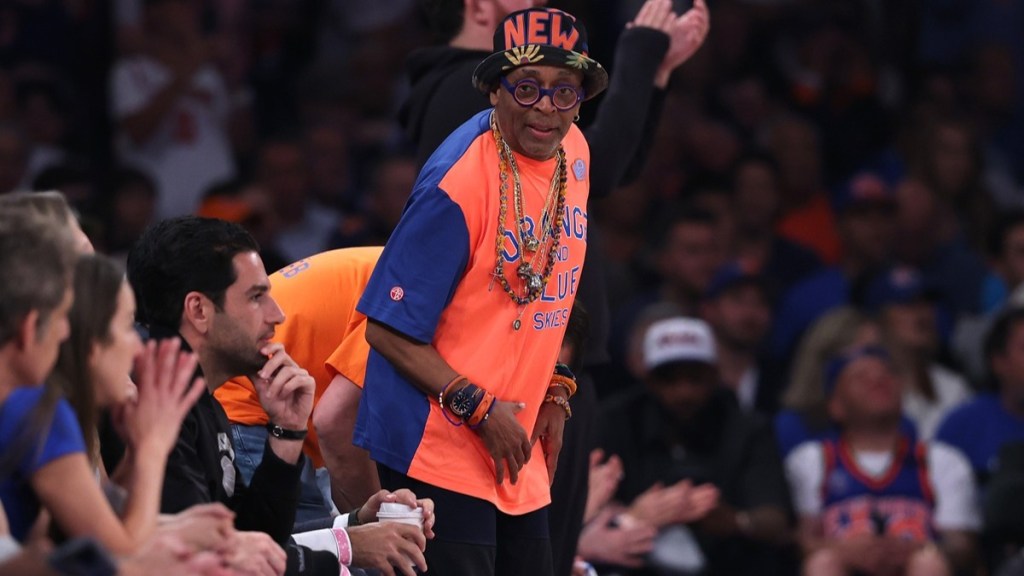 ‘Sit the F*** Down’: Knicks Fans Slam Spike Lee During NBA Finals