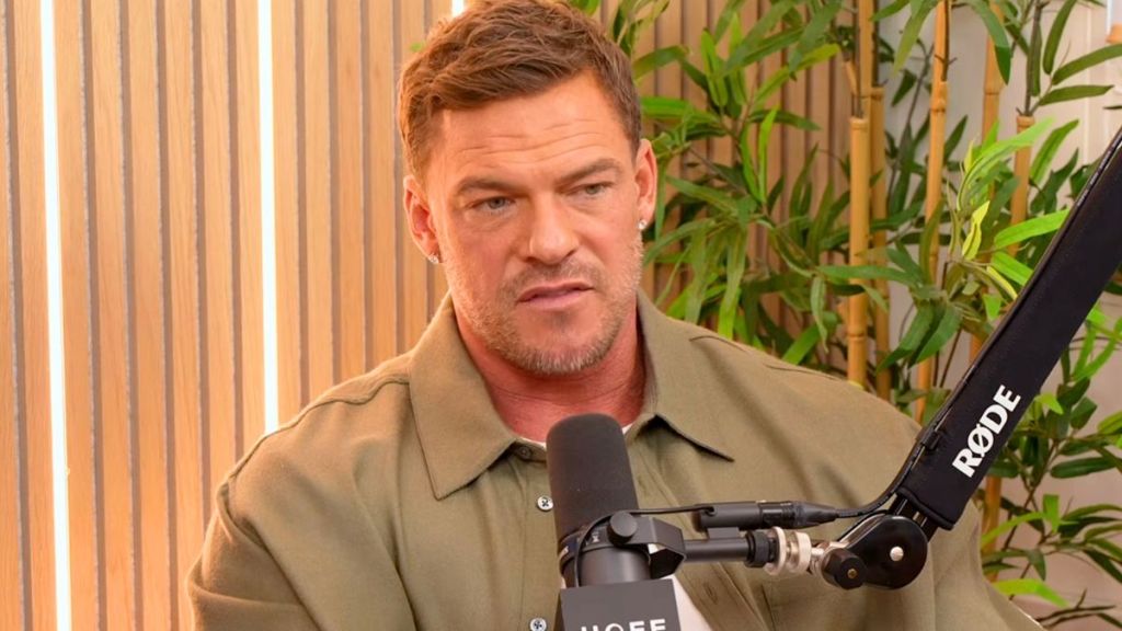 Alan Ritchson Donald Trump Epstein files Reacher