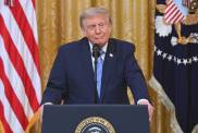 Donald Trump Claims Communists Want to Destroy Mount Rushmore