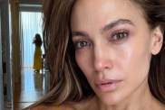 Jennifer Lopez Flaunts Her Sunkissed Curves in Skimpy Bikini Look