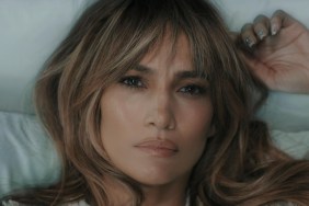 Jennifer Lopez’s Curve-Hugging Dress Steals the Spotlight at Taylor Swift’s Wedding