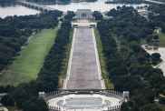 Experts Say Donald Trump’s Reflecting Pool Vandalism Story Has a Problem
