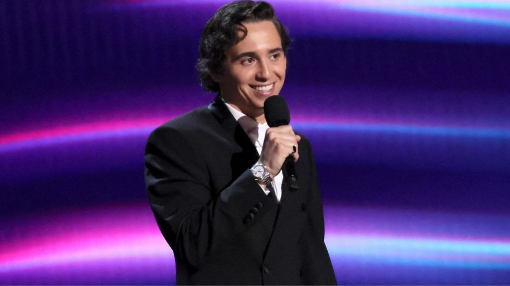 SNL Star Marcello Hernández Clears Up Paige DeSorbo Cheating Rumors