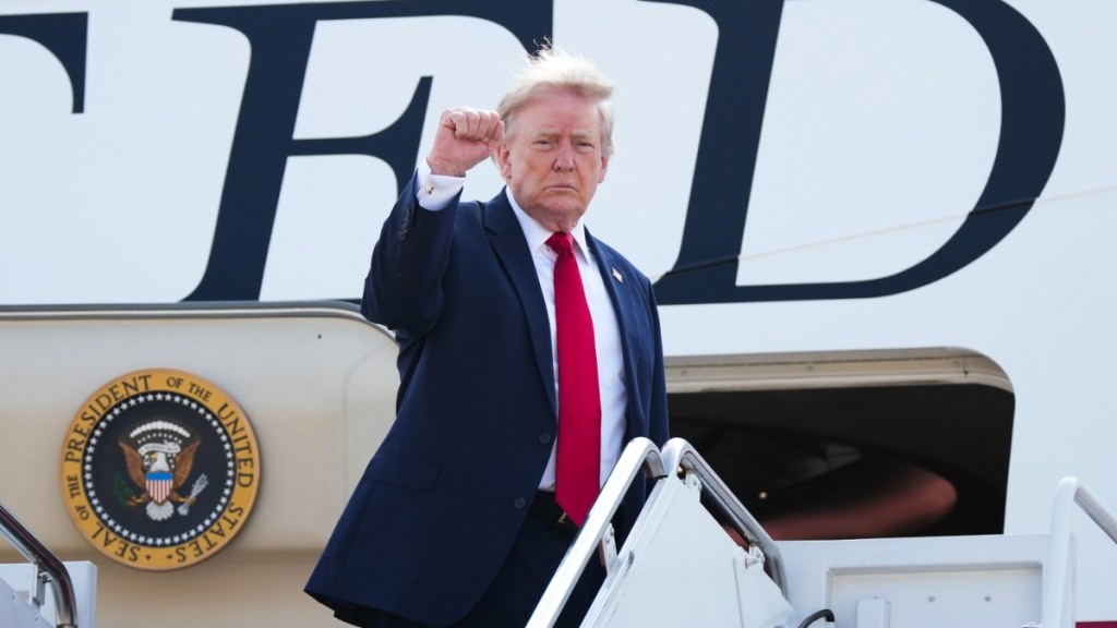 Donald Trump’s Longtime Intelligence Foe Is Preparing for a Court Fight
