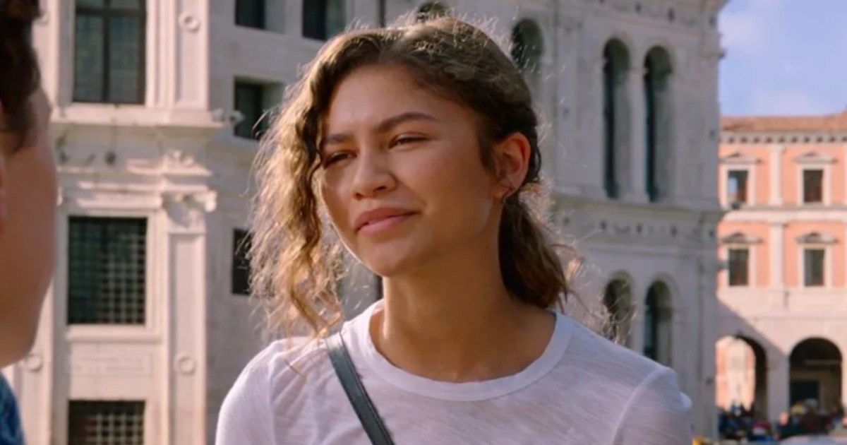 Zendaya’s Three-Word Response to Fan’s Marriage Proposal Has Everyone Smiling