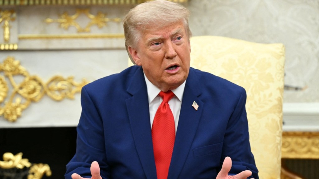 Donald Trump’s Top Advisers Gather Ahead of Midterms For Major Reason — Report