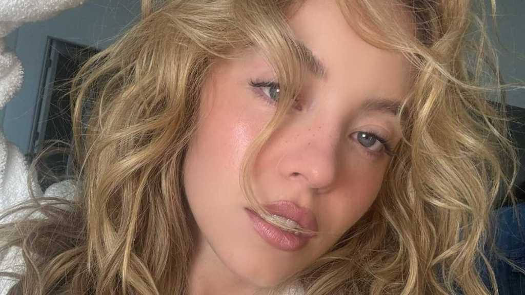 Sydney Sweeney Zooms on Her Plunging Neckline Wearing Risque Bikini