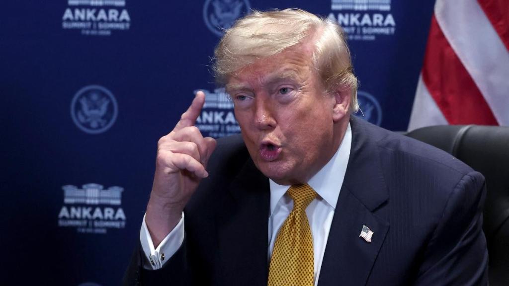 Donald Trump’s Iran Remarks Take a Dark Turn With Roadside Bomb Comment