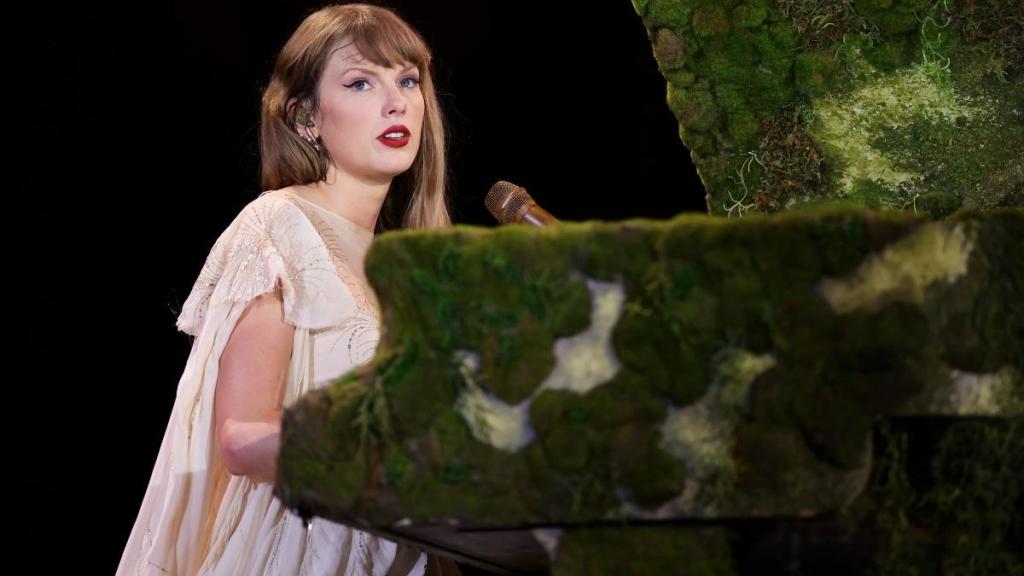Taylor Swift & Travis Kelce Secretly Added One New Family Member They're Hiding — Report