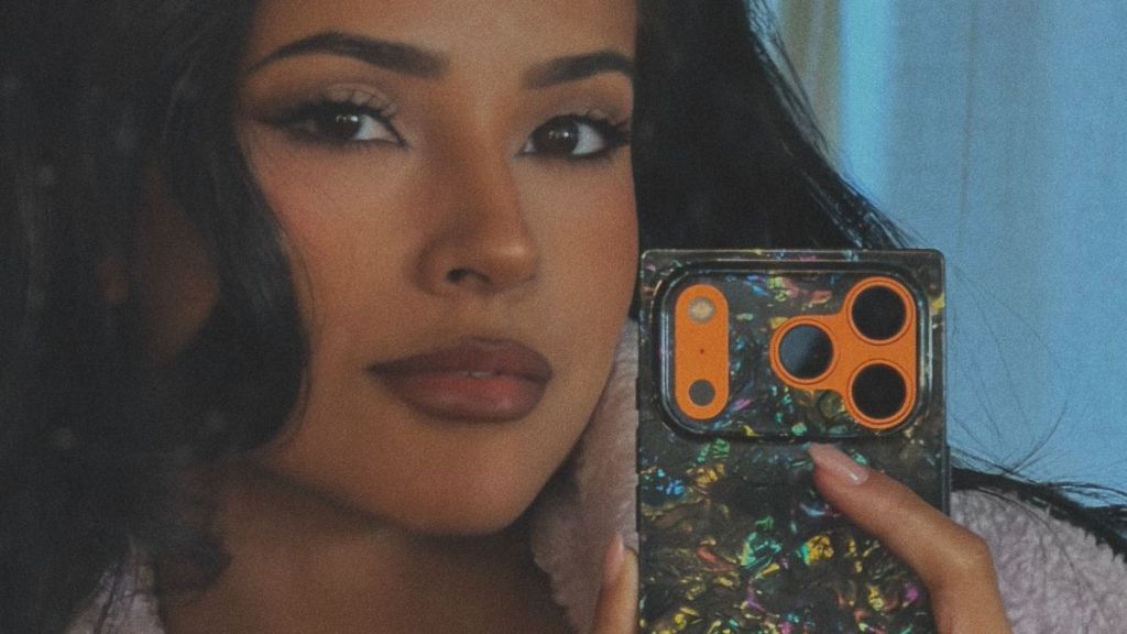 Becky G Flaunts Her Sculpted Abs in an Unexpectedly Revealing Look