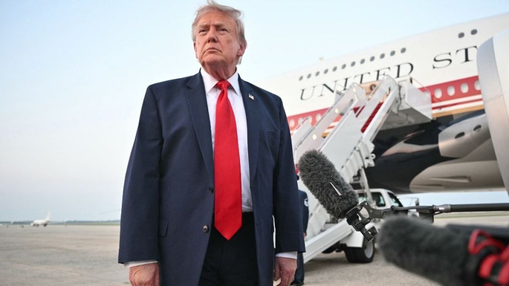 Donald Trump's State Approval Map Has a Midterm Warning