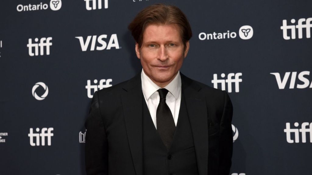 Charlie’s Angels Star’s Ex Claims Bedroom Lockout Allegedly Ended in Violence