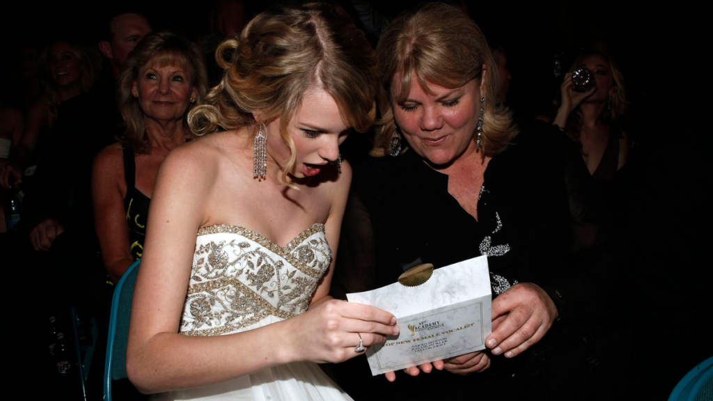 Taylor Swift Wedding Guest Thought Invite Was a Scam—and Deleted It