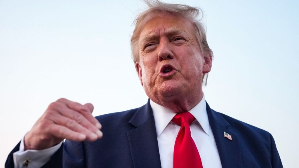 Donald Trump Takes Action to Stop Deadly Ebola Threat After CDC Warning