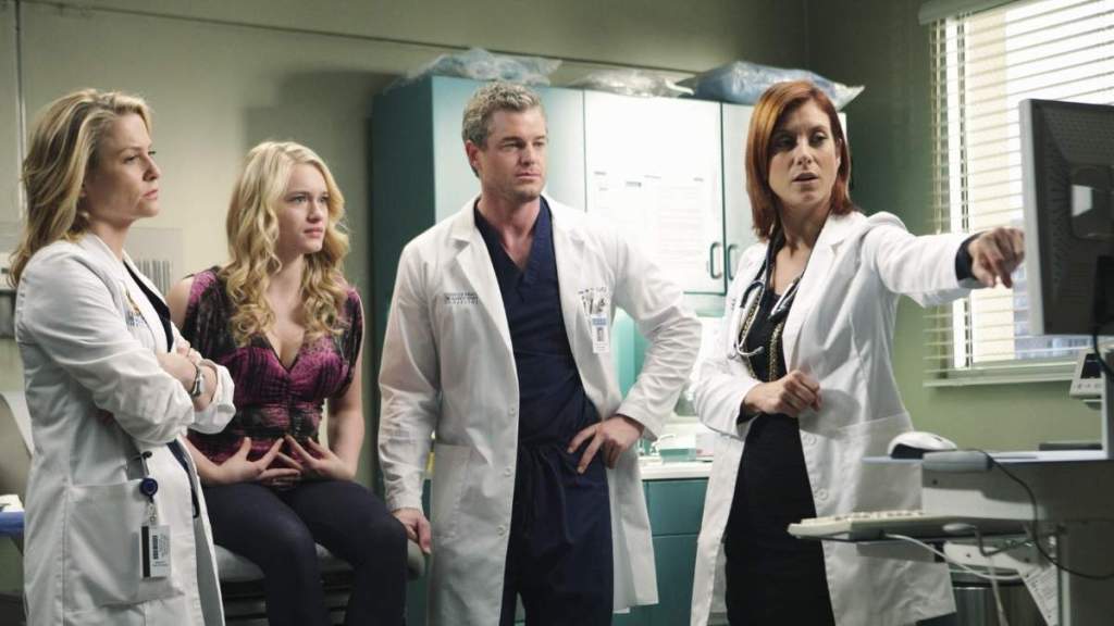 Grey's Anatomy Star Reflects on Near-Death Health Scare