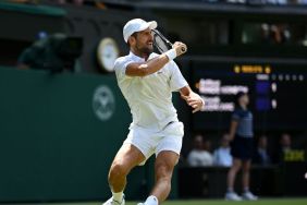 Furious Novak Djokovic Punches Himself Repeatedly in Stunning Wimbledon Outburst